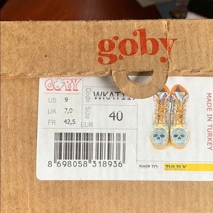 GOBY skull boot size 9